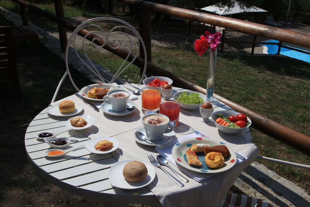 Tenuta Terre Di Bosco Oasi Di Relax Nel Cilento San Giovanni a Piro Zewnętrze zdjęcie